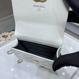 Zivas Charm Modern Minimalist Look Designer Handbag (Modern Wardrobe Staple) – Detail View