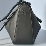 Ziva's Charm handbag – close-up view (28cm*17cm*9.5cm)