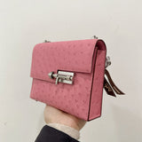  Versatile tote bag carried on shoulder