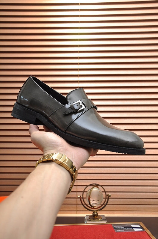 Hermes shoes Style 068 - side profile detail