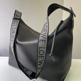 Ziva's Charm handbag – detail view (33cm*30cm*16cm)