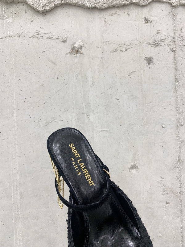 Texture and finish detail of Saint Laurent luxury piece style No.021