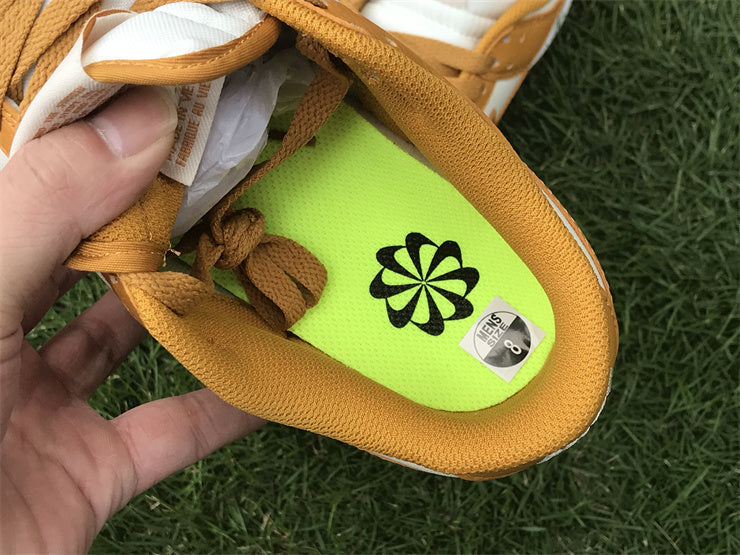 Nike clean off-white luxury sneakers view 8 padded collar comfort
