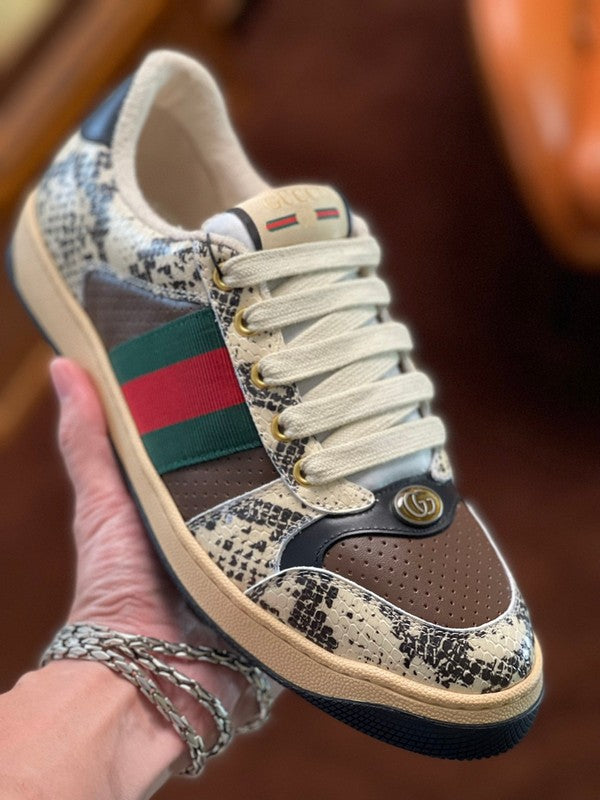 Gucci classic monochrome luxury sneakers view 4 everyday casual design