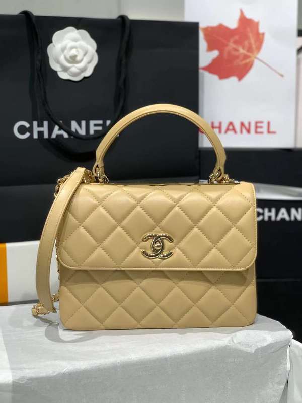 Zivas Charm Refined Everyday Style Luxury Handbag (Designer-Inspired Craftsmanship) – Front View