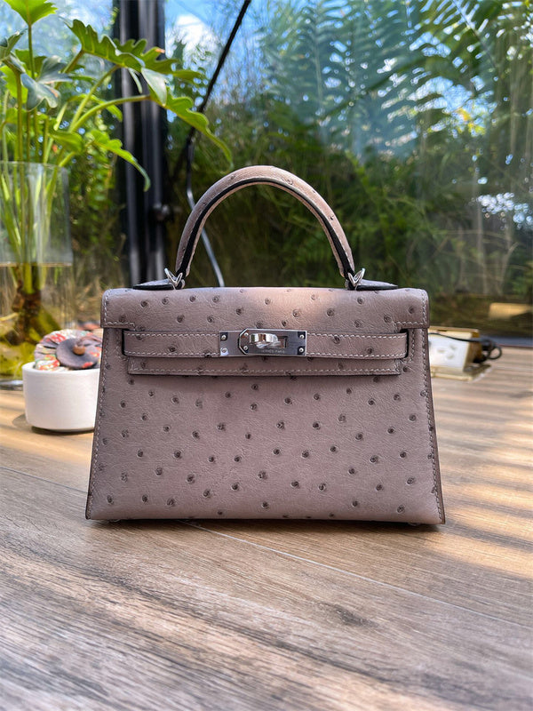  smart top-handle bag styled with outfit