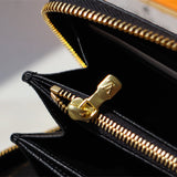  carryall bag close-up of hardware and finish 17