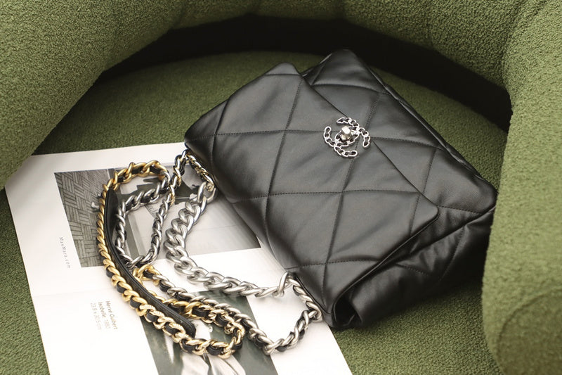  women's handbag, spacious design, view 10