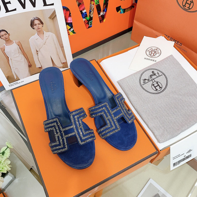 Hermes shoes Style 328 - top view showing design