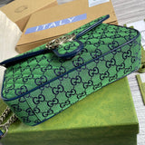 Handle and strap detail of refined modern women's handbag – women's luxury accessory