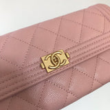 Zivas Charm Polished Finish Everyday Handbag (Thoughtfully Structured Design) – Close-Up Detail