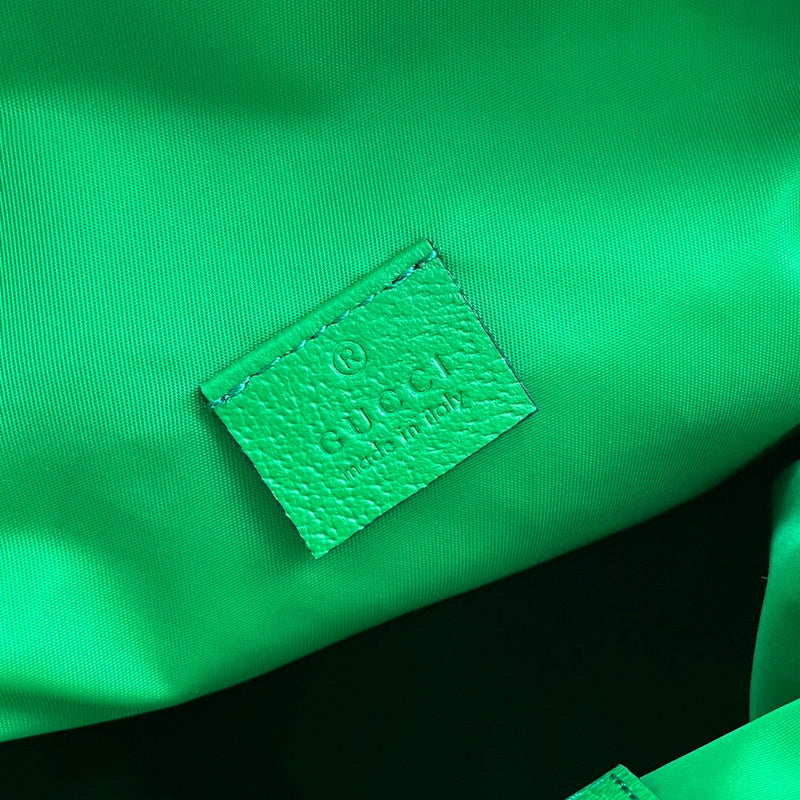 Close-up detail of everyday-luxe premium women's handbag – women's everyday handbag