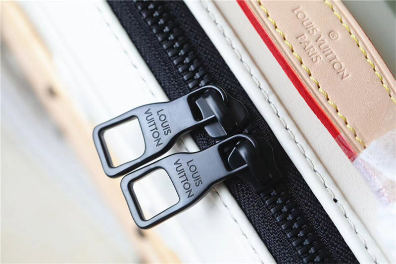  sleek crossbody bag detail view showing craftsmanship 8
