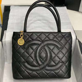 Zivas Charm Everyday Sophistication Luxury Handbag (Designer-Inspired Craftsmanship) – Detail View