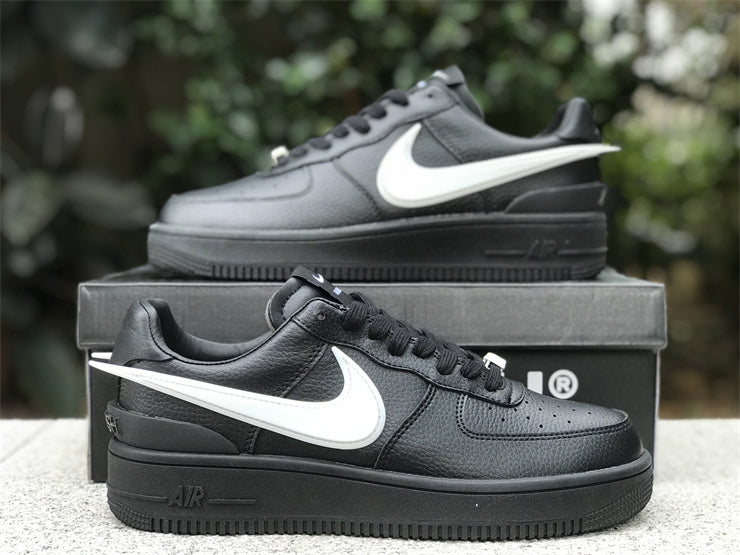 Nike fresh white-and-black luxury sneakers view 15 signature lace-up style