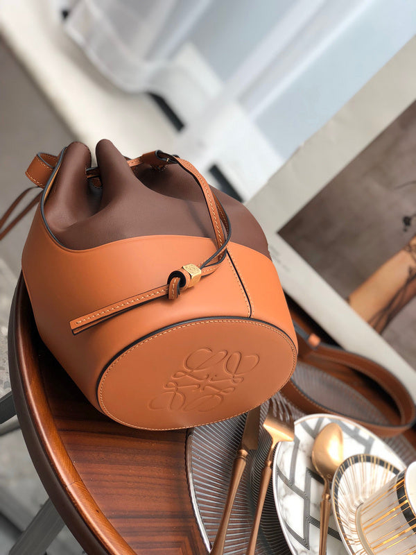 Ziva's Charm handbag – styled view (18cm*25cm*13.5cm)