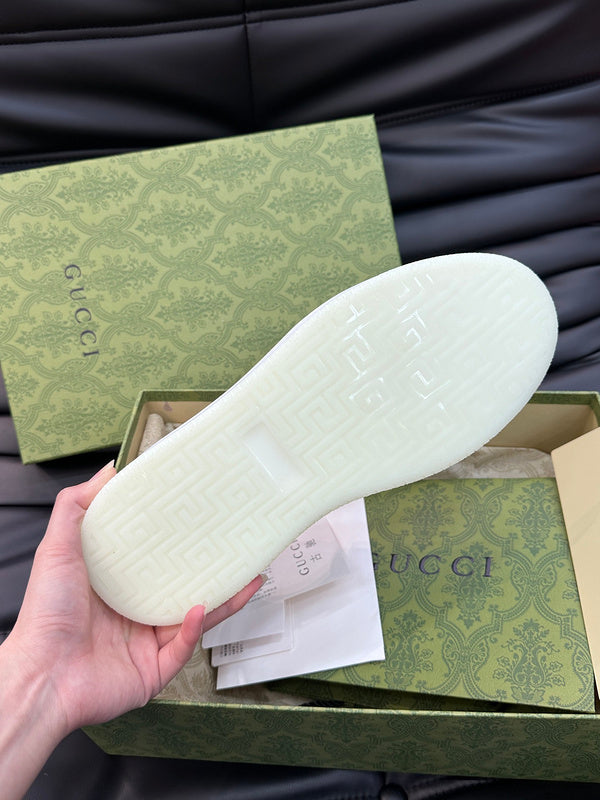 Gucci soft grey luxury sneakers view 4 chunky sole construction