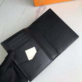 Handle and strap detail of signature premium women's handbag – women's designer-style accessory