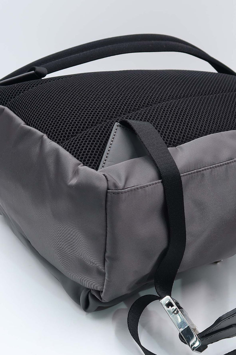 Close-up of Bug bags hardware and fine stitching