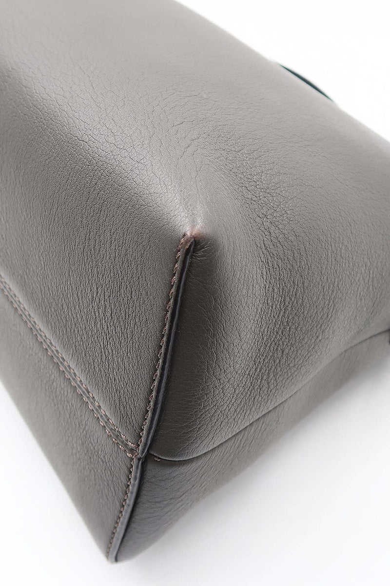 Large bags side profile designer luxury fashion