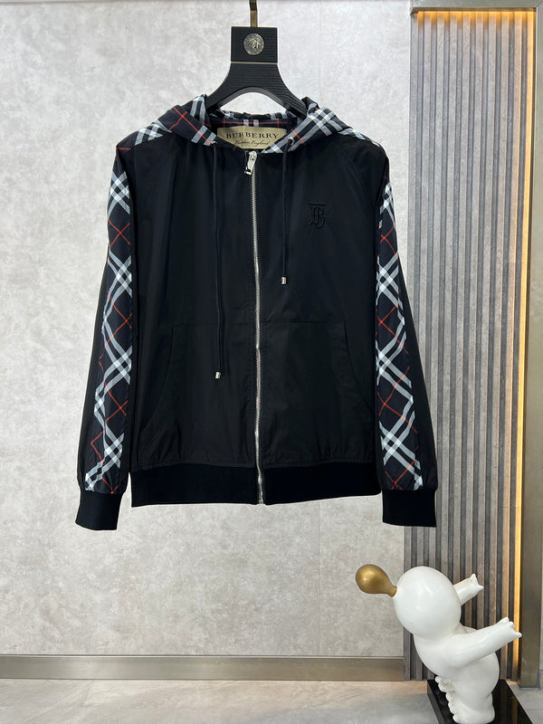 Side profile view of Burberry luxury piece style No.335