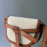 Ziva's Charm handbag – detail view (12.5cm*21cm*9.5cm)