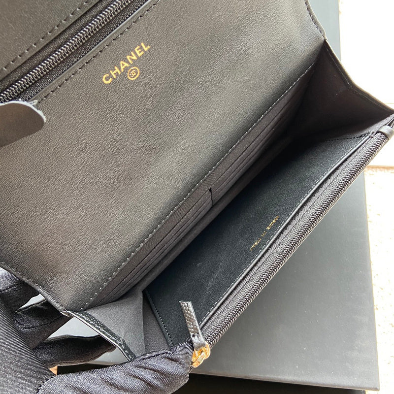 Zivas Charm Modern Edge Designer Handbag (Everyday Luxury Essential) – Styled Look