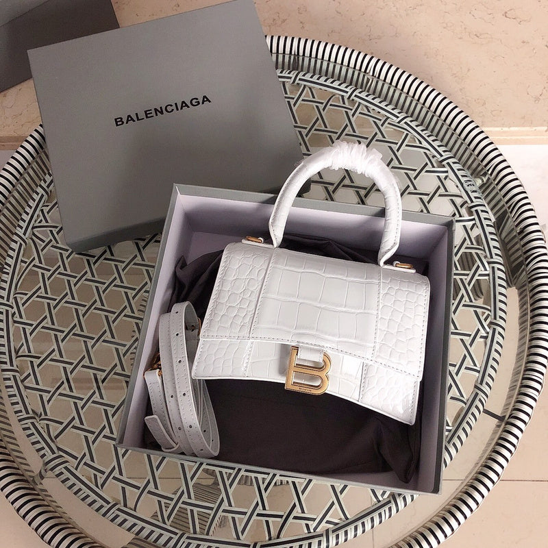 Front view of structured signature women's handbag – women's premium purse