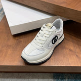 Gucci classic monochrome luxury sneakers view 5 cushioned comfort fit