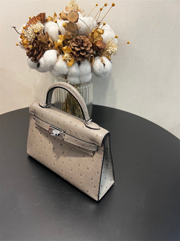  Everyday satchel front view 7