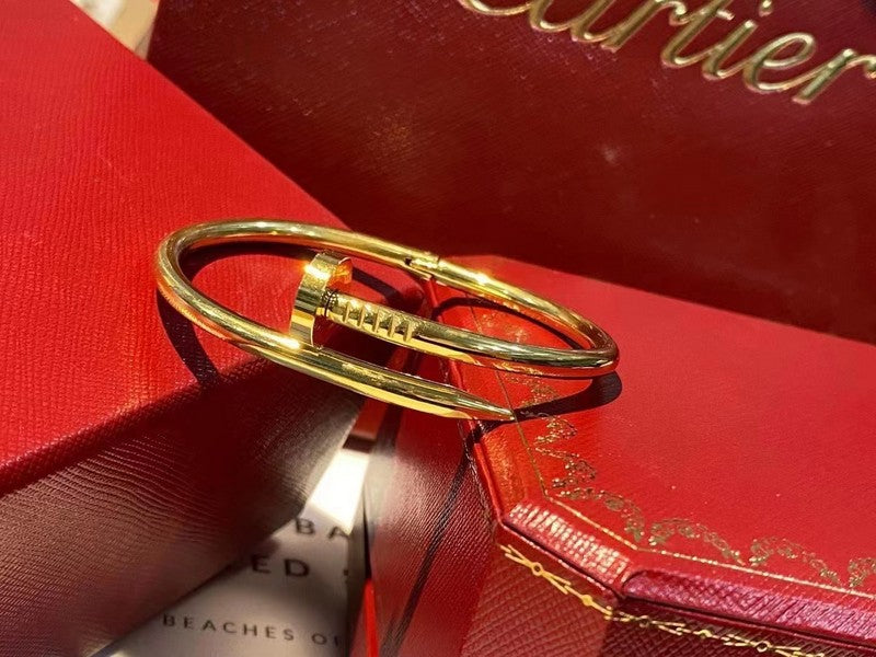 Angled view of Cartier unisex jewelry piece