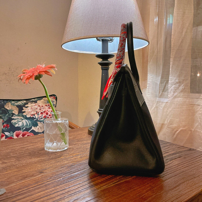 Fluid bag women's premium everyday handbag