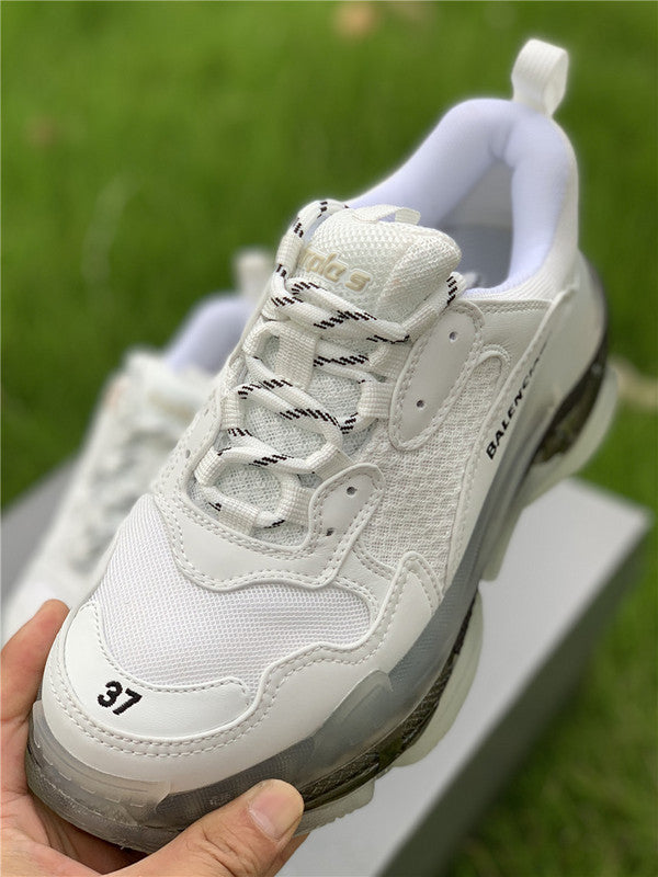 Balenciaga shoes Style 387 - interior and comfort detail