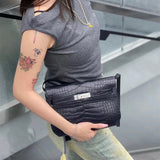  everyday bag interior and compartment view 9