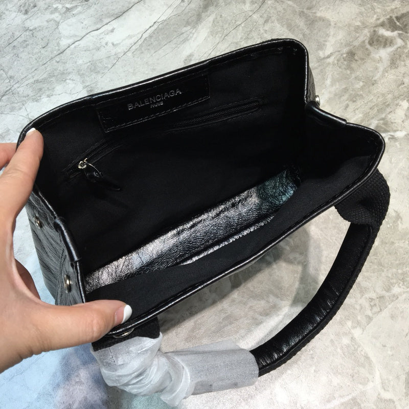 Modern Faux Leather Handbag - Smooth Faux-Leather Exterior | Women's Everyday Carry Handbag #774 - close-up detail shot (image 3) of designer-inspired handbag
