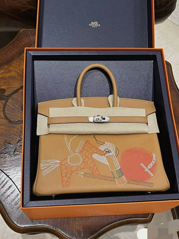 Smart handbag styled for everyday wear