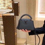  shoulder bag interior and compartment view