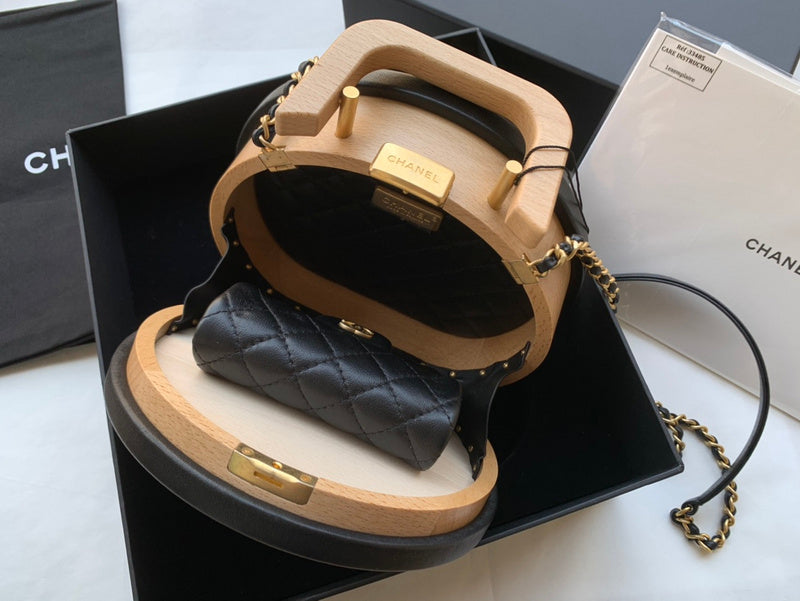  women's handbag, versatile design, view 6