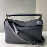 Ziva's Charm handbag – front view (24cm*16.5cm*10.5cm)