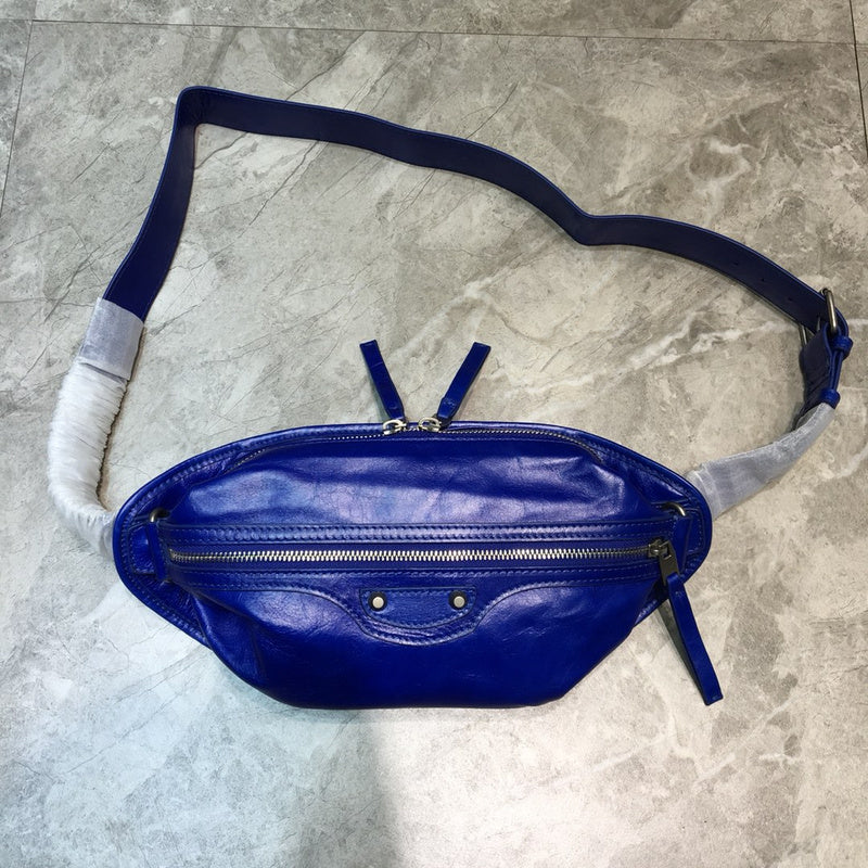 Modern Vegan Leather Handbag - Premium Craftsmanship Detailing | Women's Designer-Inspired Purse #181 - side angle view (image 2) of designer-inspired handbag