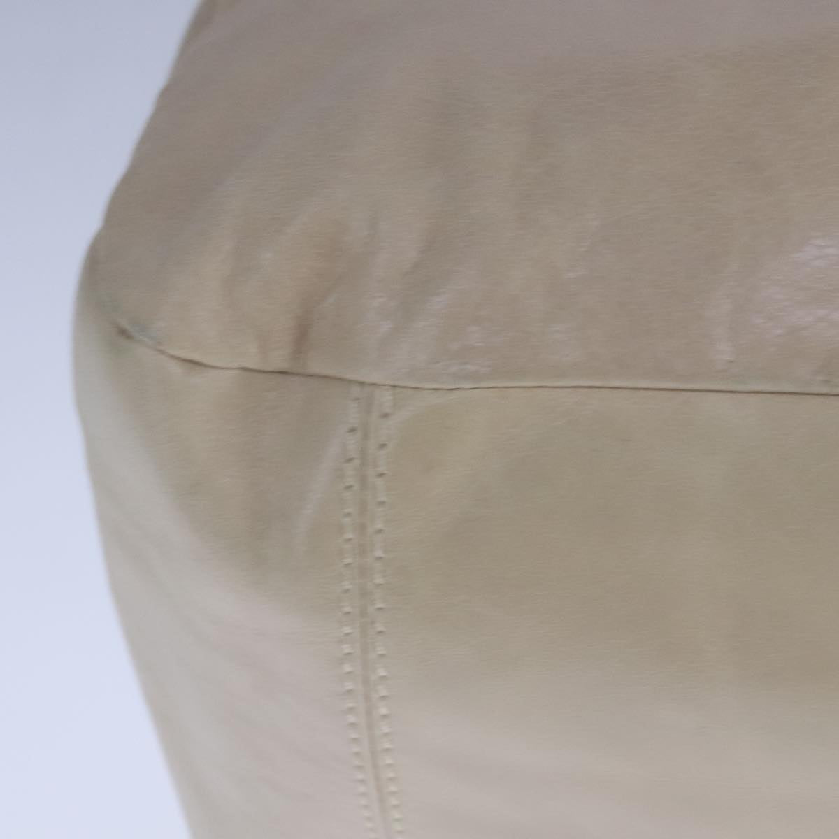 Auremelle elegant leather Handbag interior detail