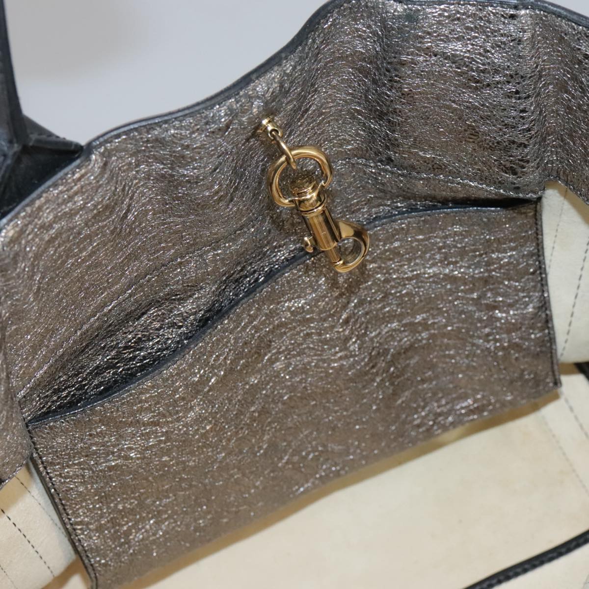 Belvaresque elegant leather Handbag top view