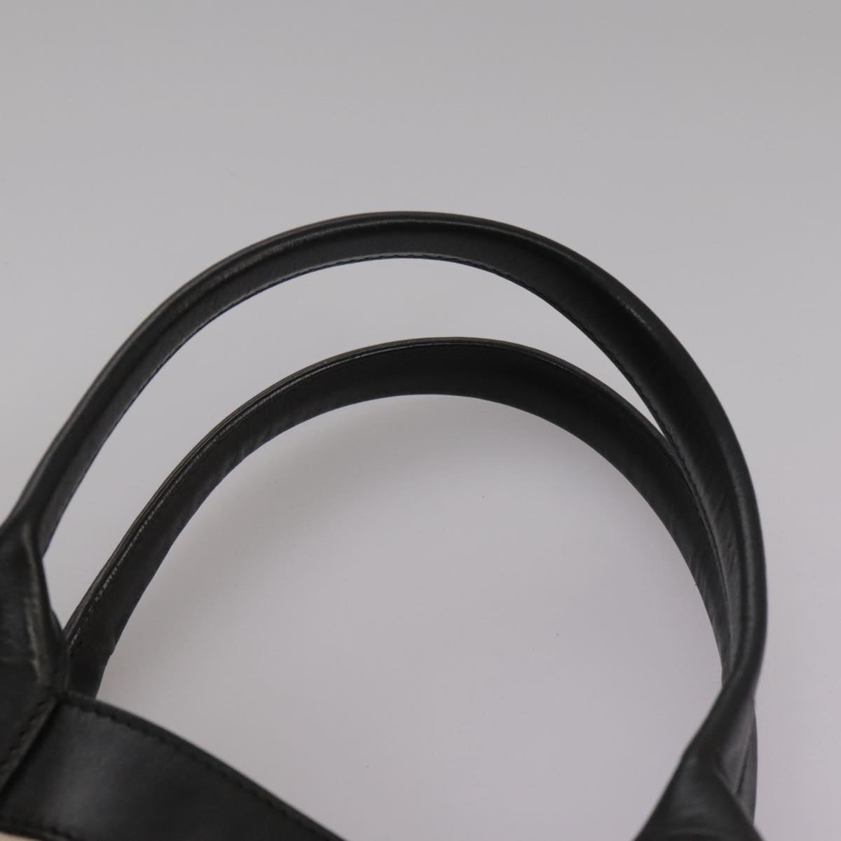 Belvaresque elegant leather Handbag top view