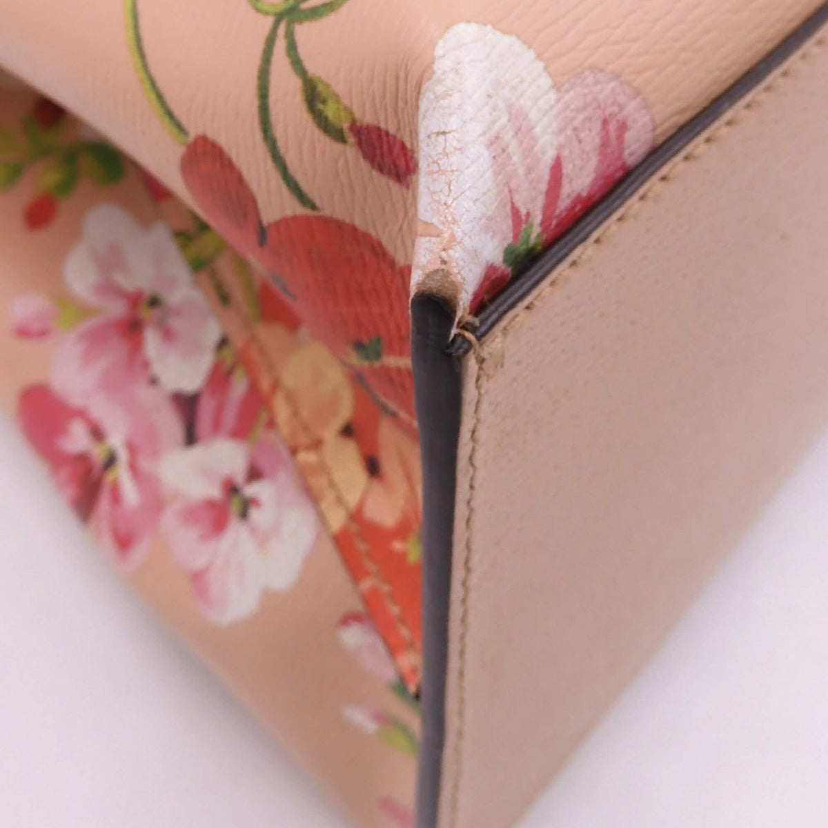 Bamboo premium bags detail and craftsmanship close-up