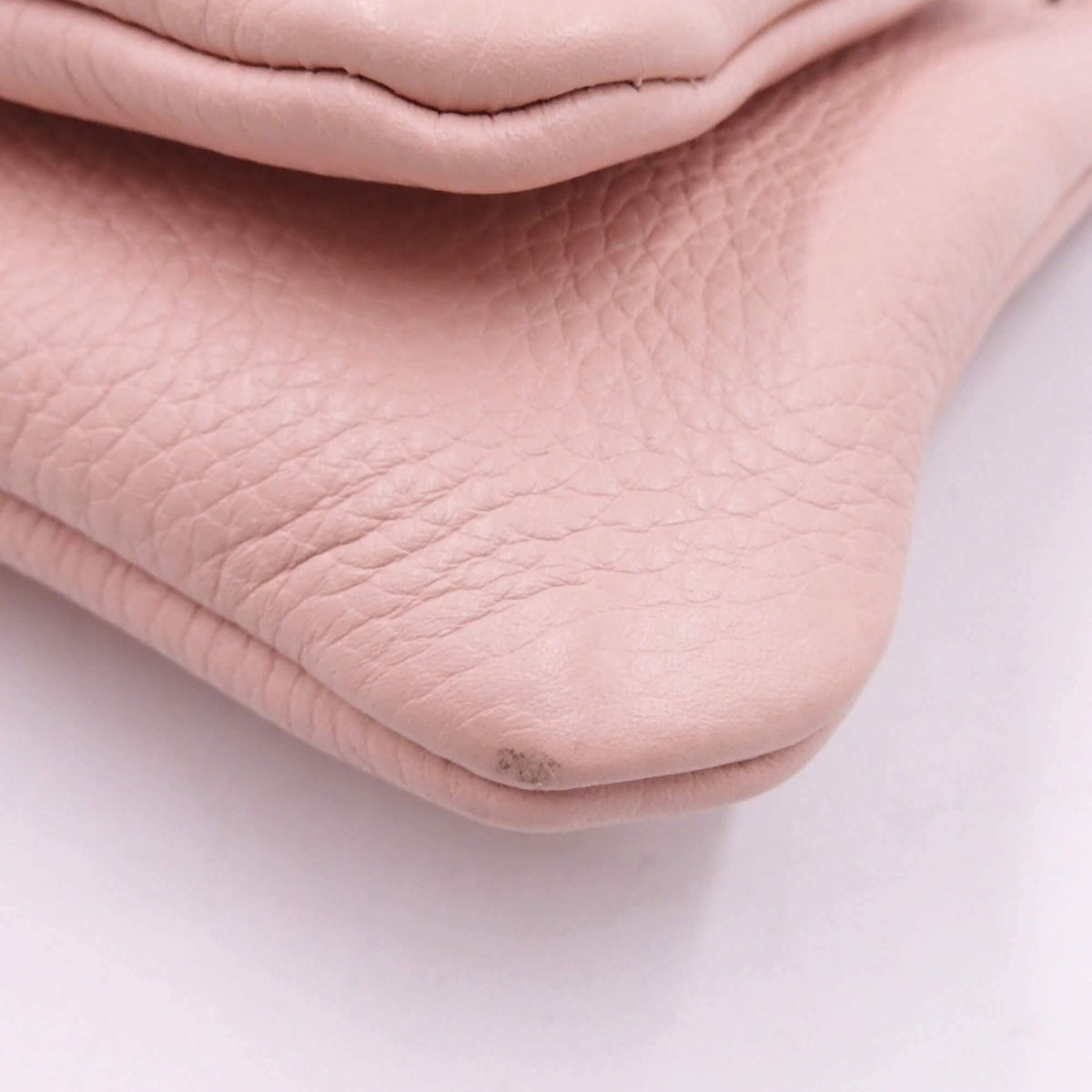 Gucci Bags? Gucci Blind For Love Crossbody Pink Premium Designer Shoulder Bag