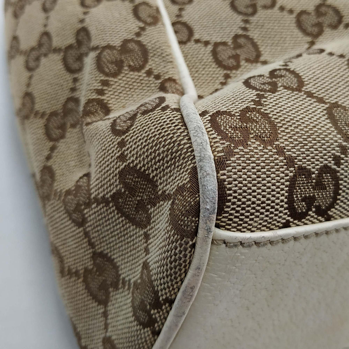 Close-up of GG bags hardware and fine stitching