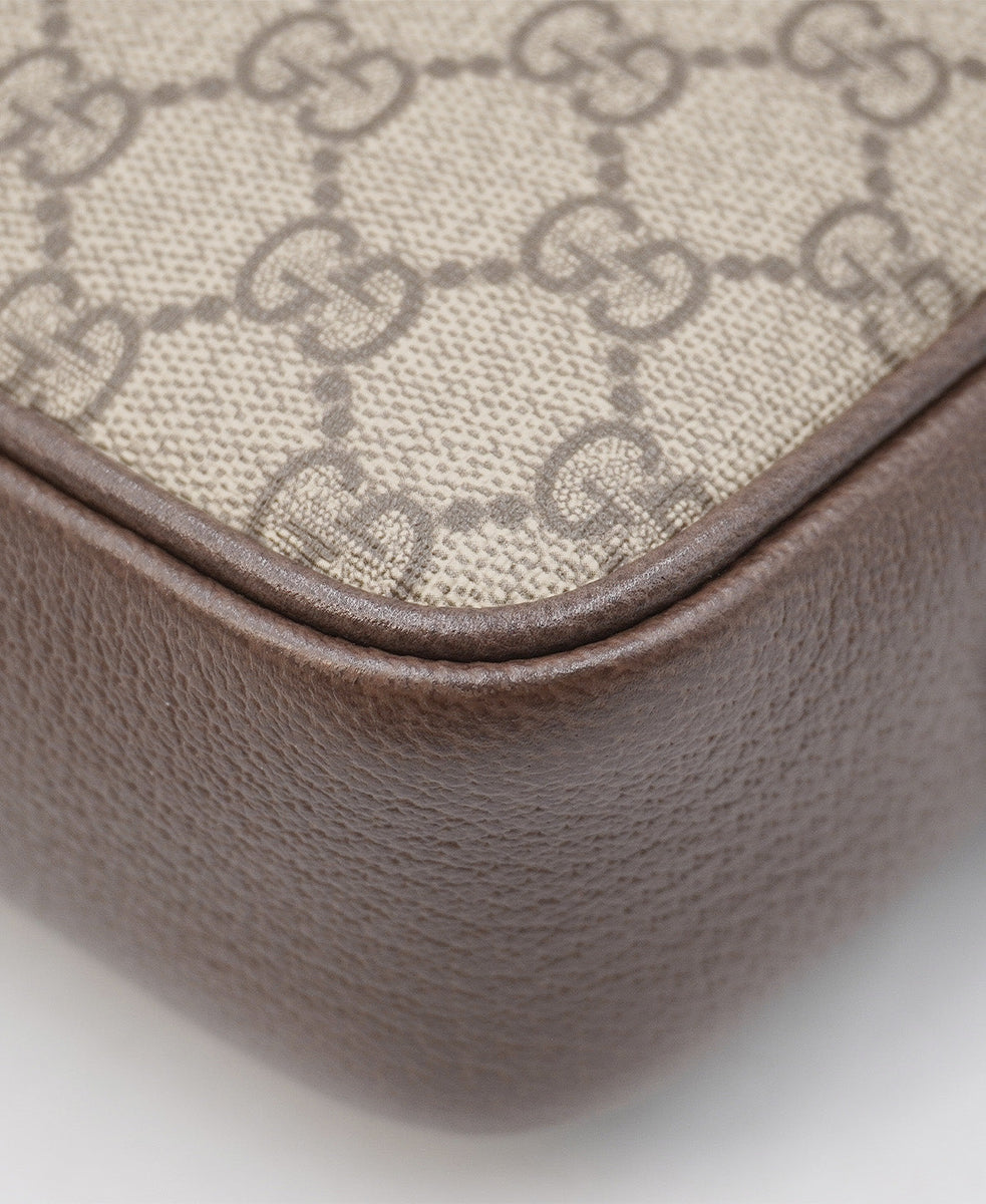 Close-up of GG bags hardware and fine stitching