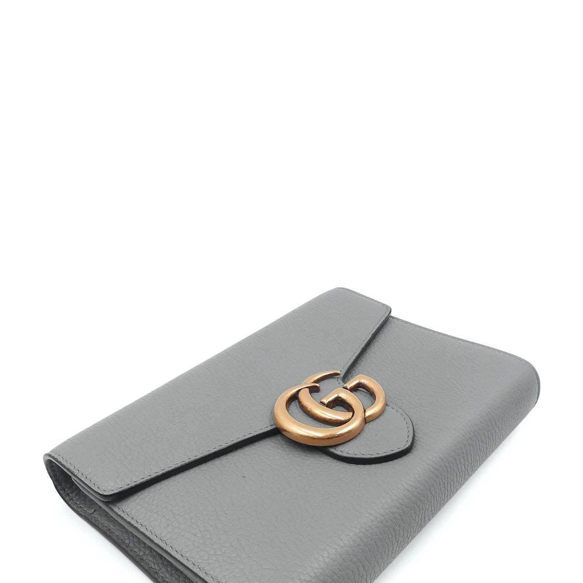 Close-up of GG bags hardware and fine stitching
