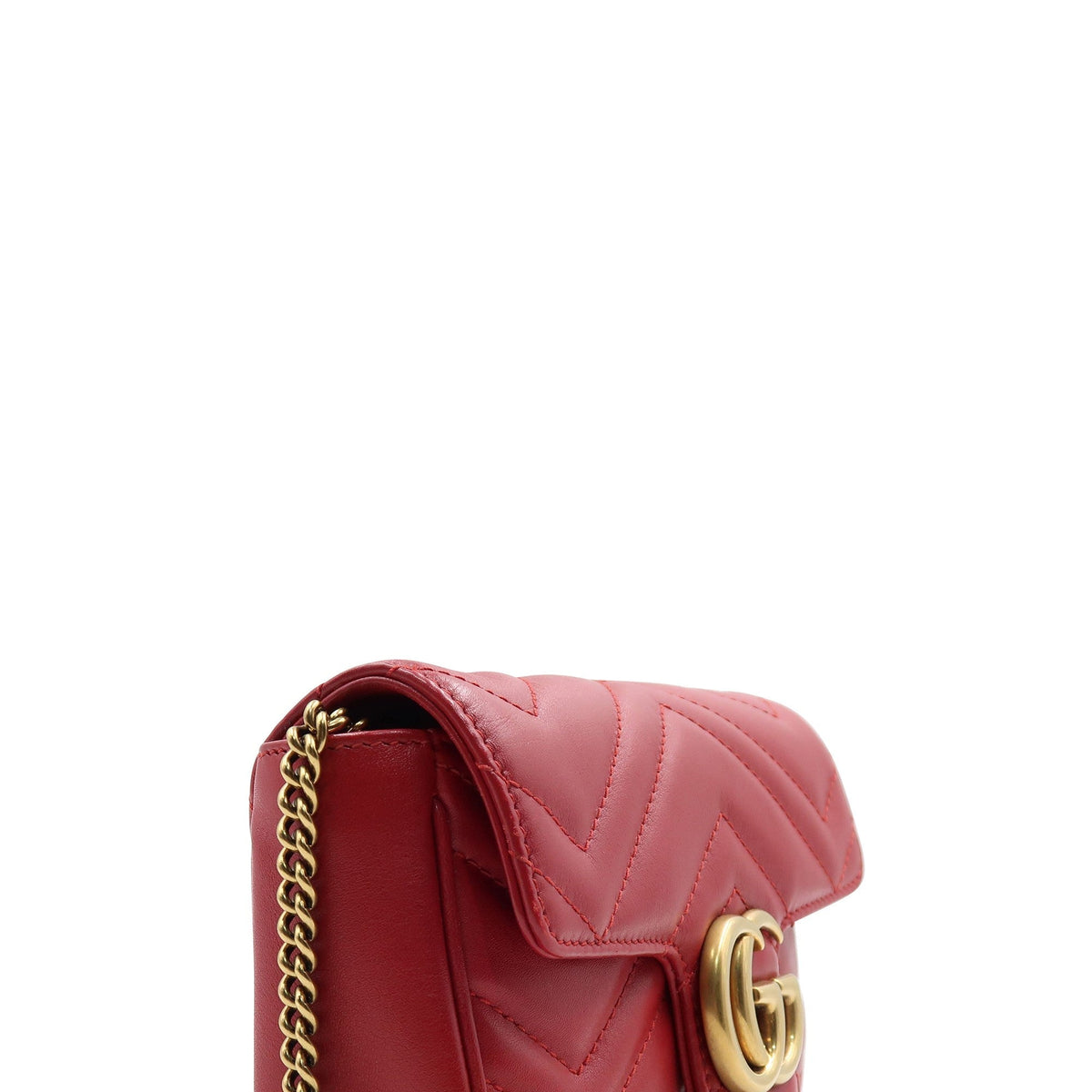 Close-up of GG bags hardware and fine stitching