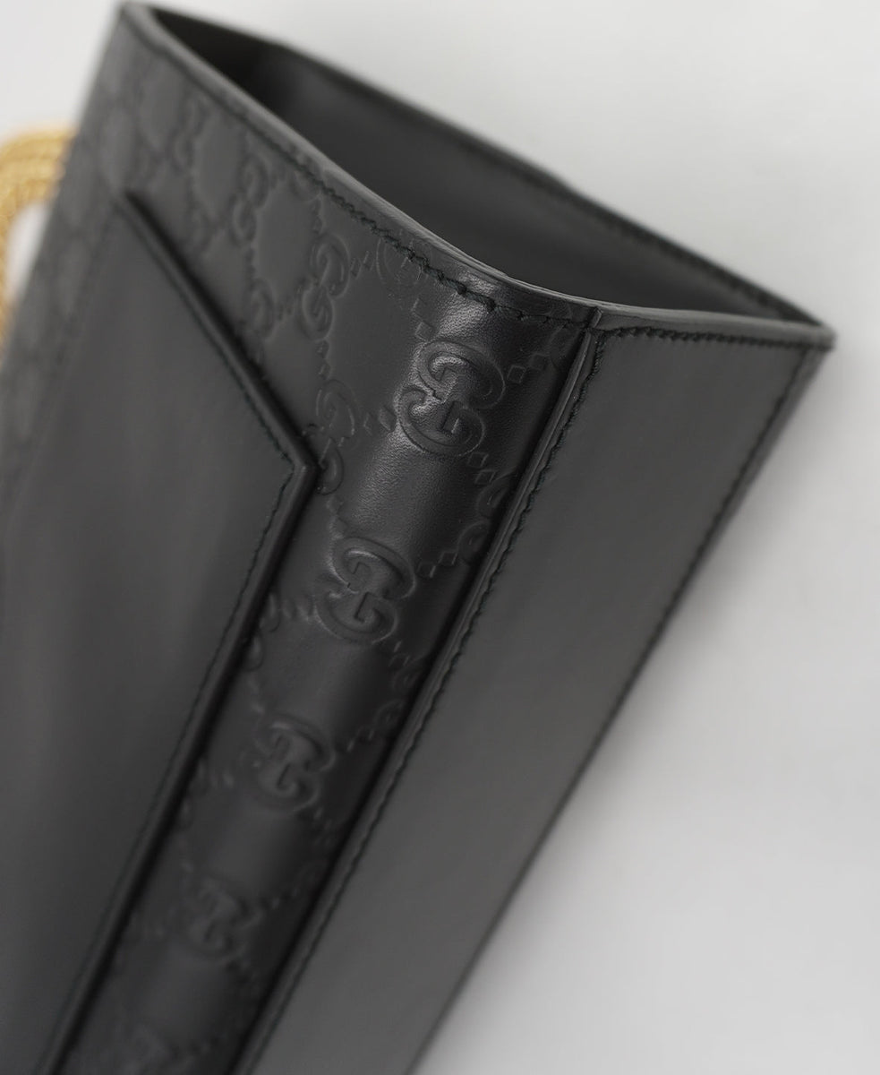 Close-up of GG bags hardware and fine stitching